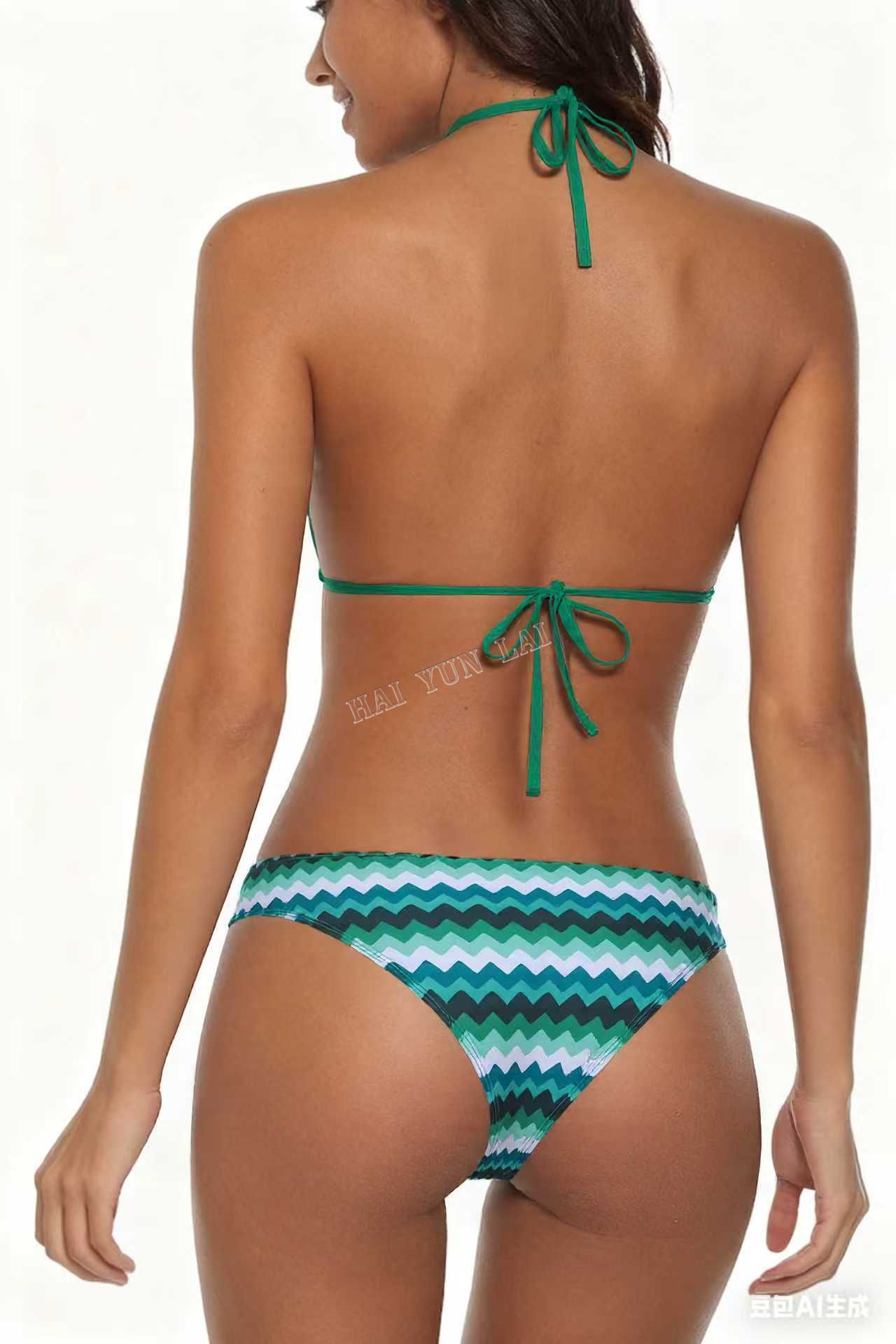 Bañador azul lago con cuello halter y estampado de olas para mujer