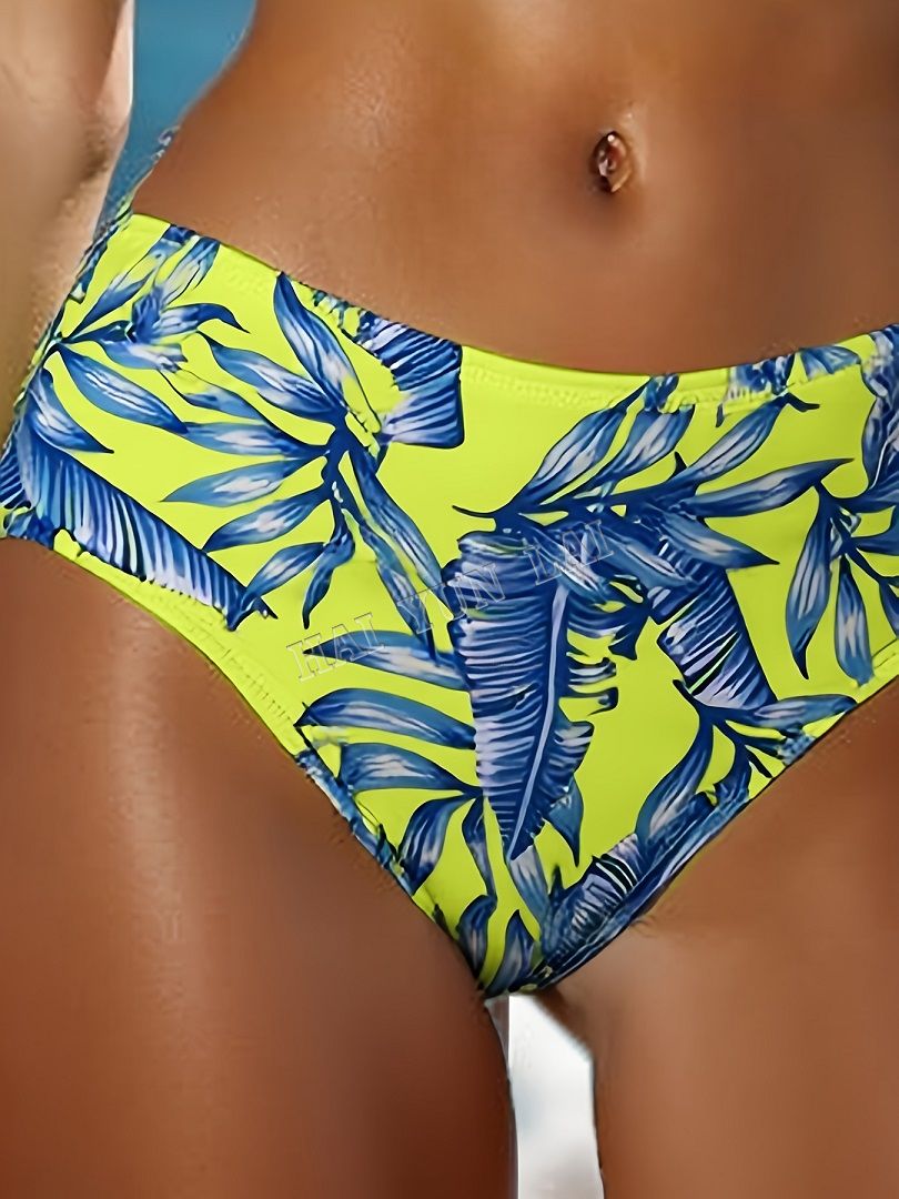 2025 Nuevo Bikini Traje de baño Verano Sexy Tetas Grandes y Tetas Pequeñas Reunidos Remojo en las aguas termales Split Traje de baño